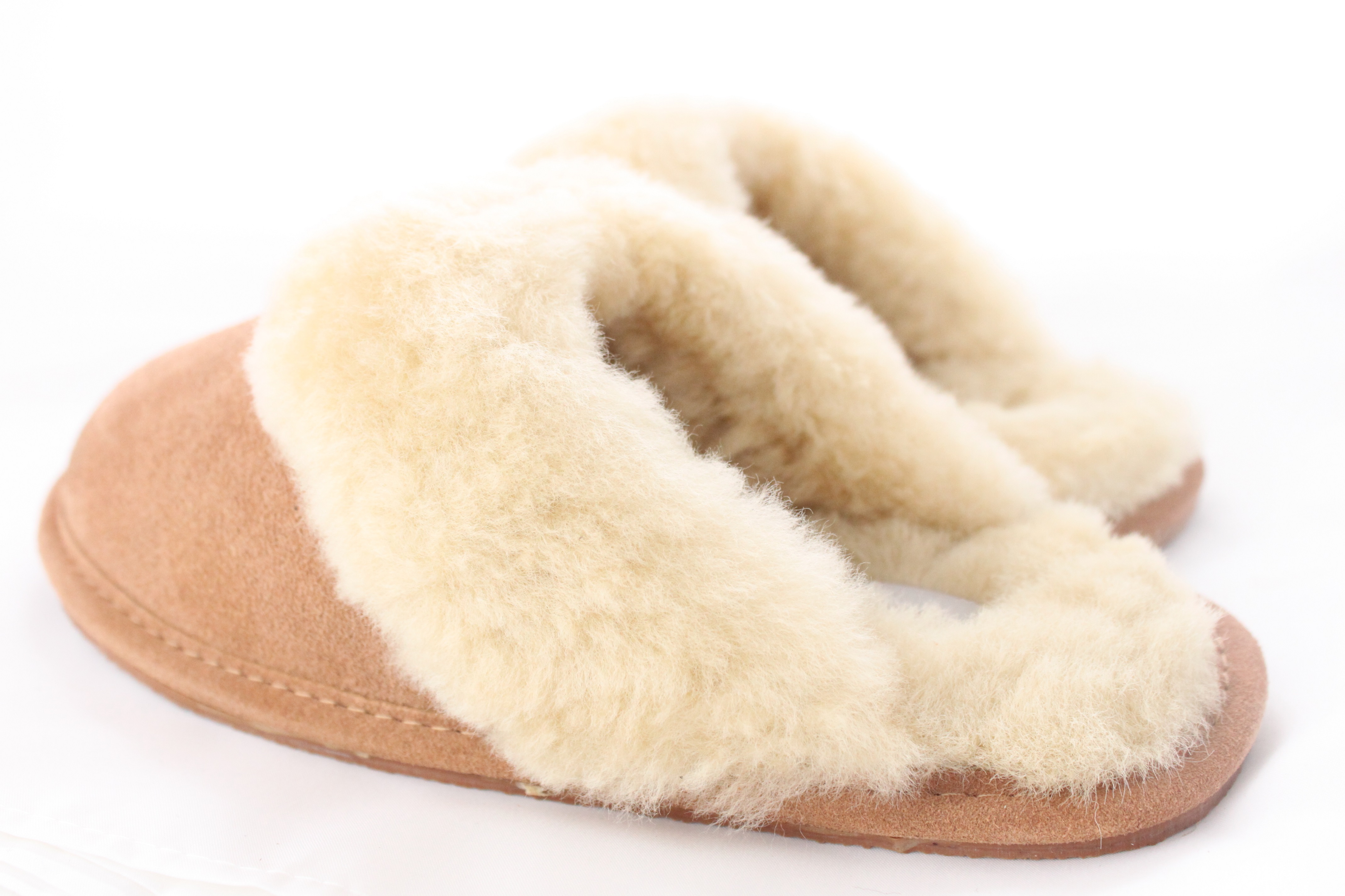 Leather sheepskin slippers