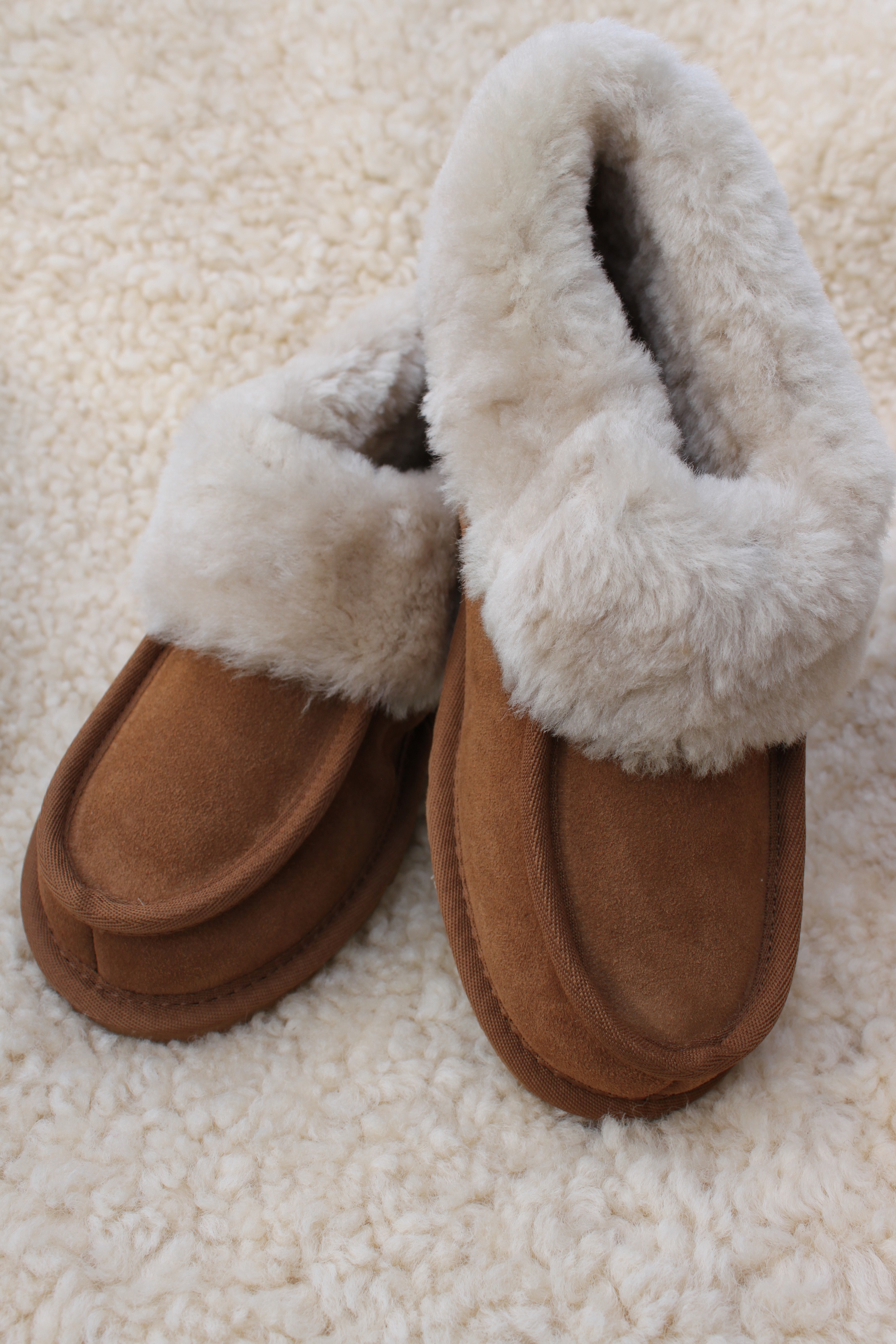 sheepskin boot slippers ladies
