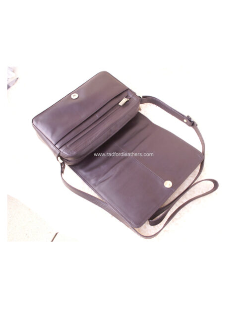 Ladies Leather Shoulder Bag - Image 2