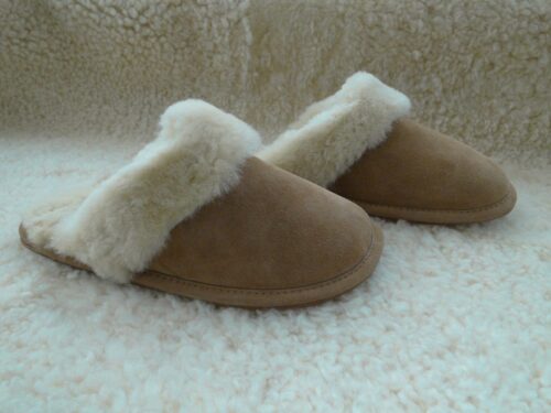 Ladies Slip on Style Sheepskin Slipper - Image 2