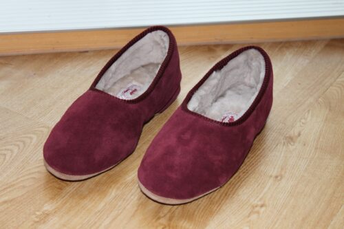 Drapers Ladies ELLEN Slip-on Suede Slipper in Nut and Wine