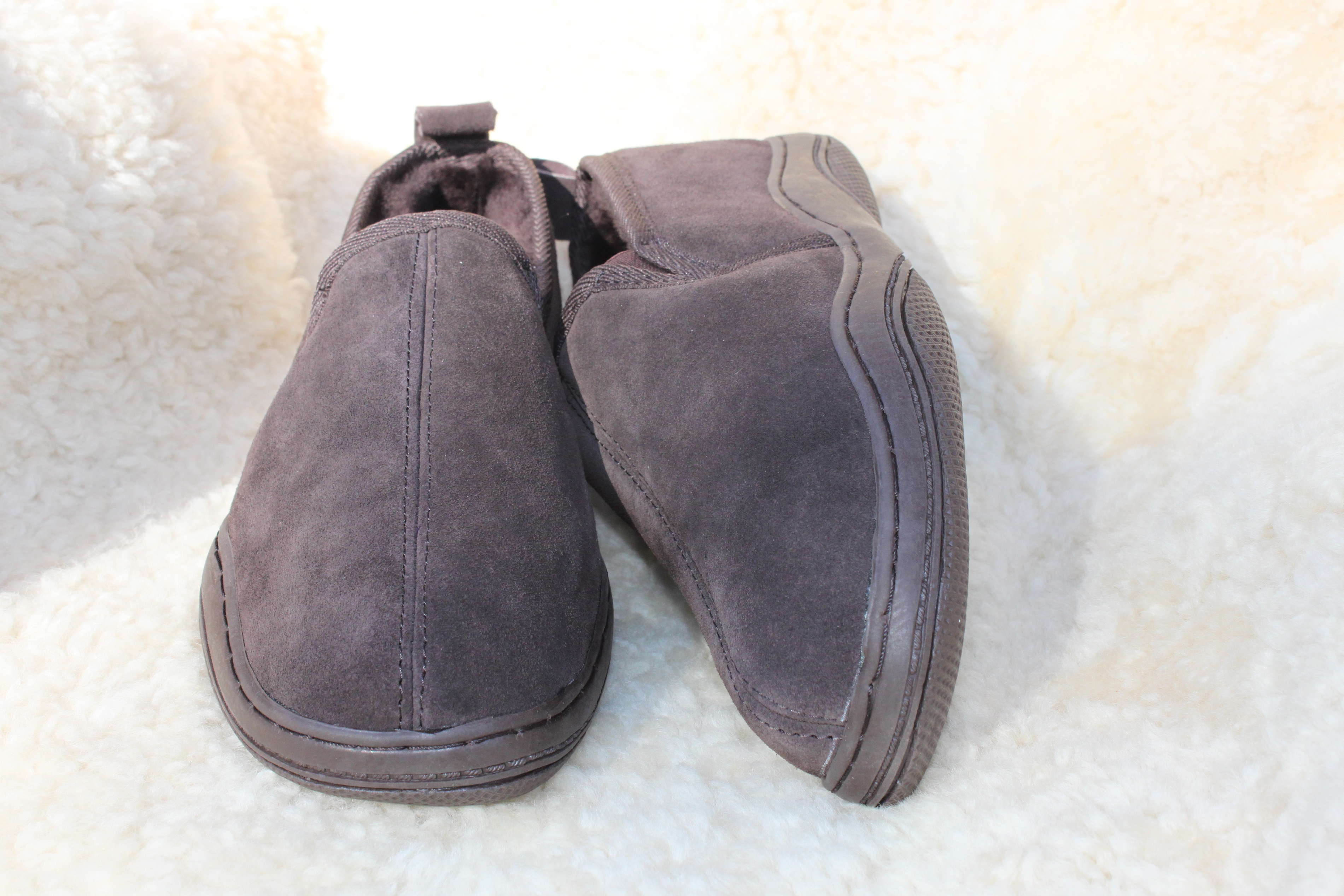 Men's Traditional Sheepskin Slipper with Gusset and Outdoor Sole
