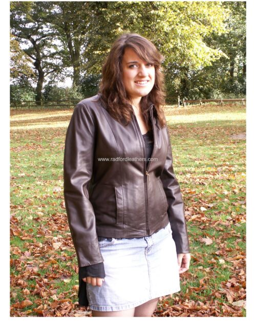 Ladies Short Ladies Zip-Up Leather Jacket
