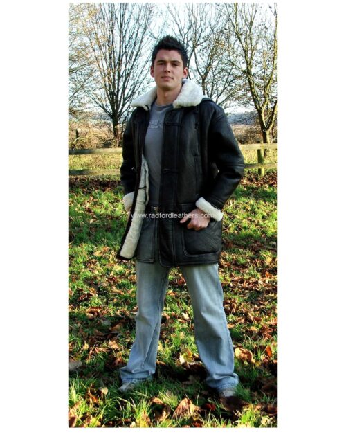 Men's Sheepskin Duffle Coat (Leather Finish) - Image 3