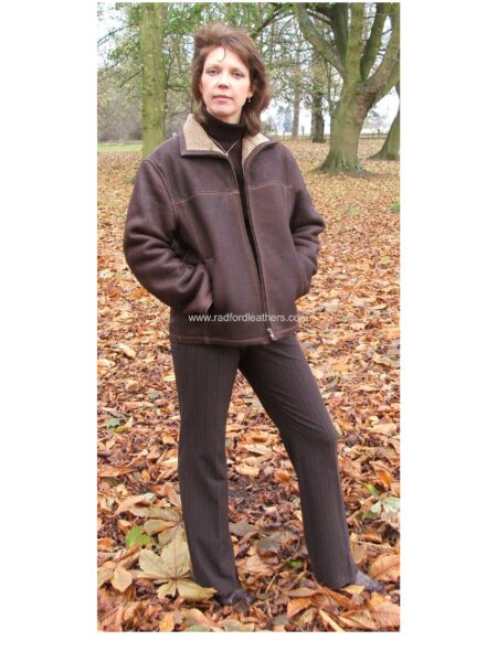 Ladies Zipped Short Sheepskin Jacket