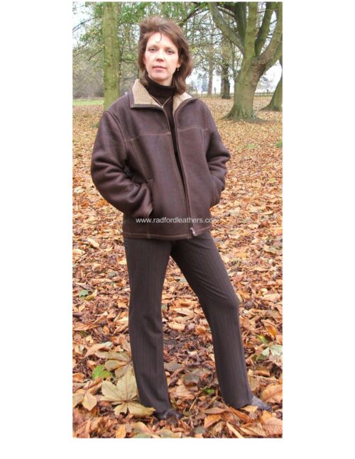 Ladies Zipped Short Sheepskin Jacket