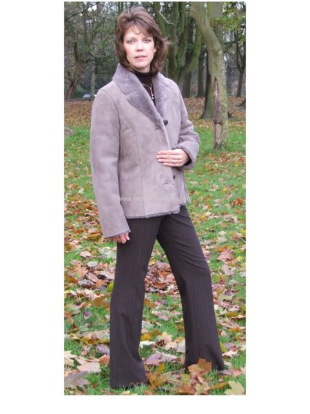 Ladies Short Sheepskin Classic Jacket