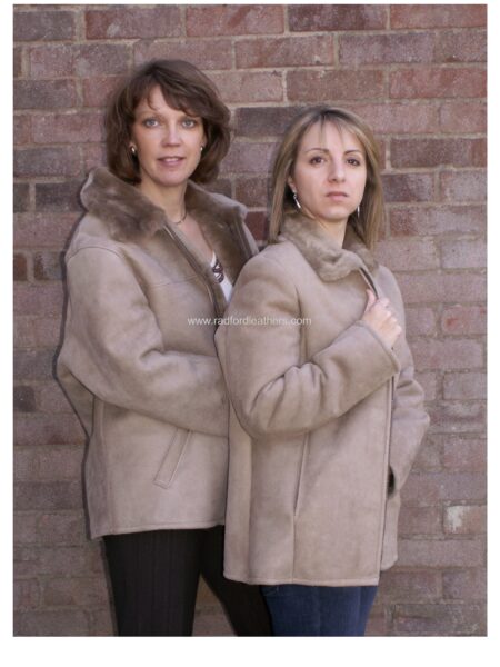 Ladies Zipped Sheepskin Jacket