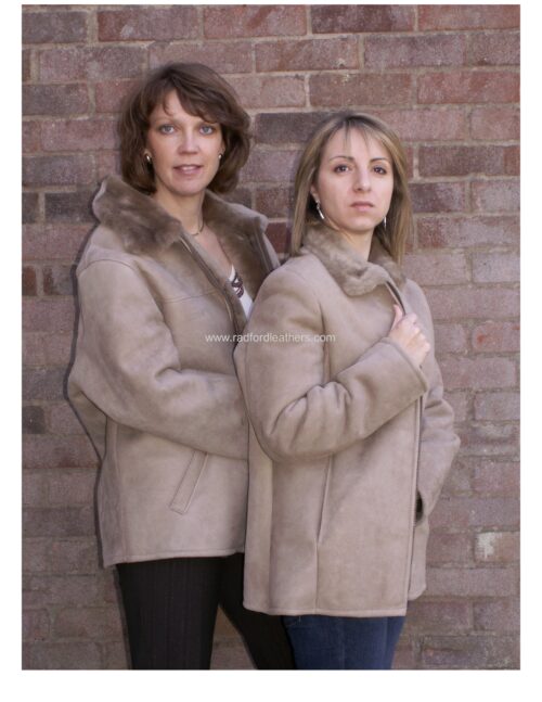 Ladies Zipped Sheepskin Jacket