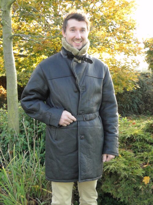 Men's 3/4 Length Belted Sheepskin Coat - Image 5