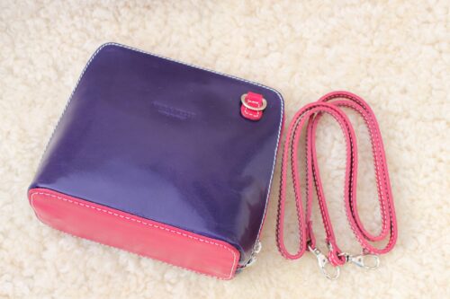 Small Ladies Leather Handbag - Image 3
