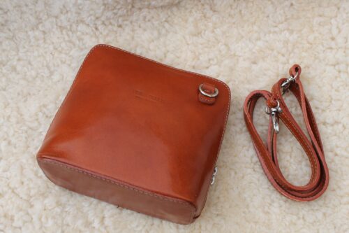 Small Ladies Leather Handbag - Image 2