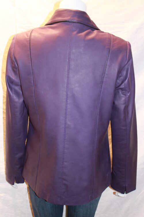 Short Ladies Leather Jacket with Colour Contrast - Image 9