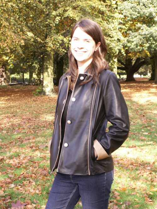 Short Ladies Leather Jacket with Colour Contrast - Image 2