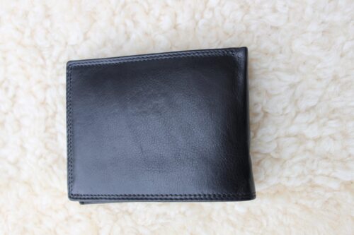Men's Leather Tri-Fold Wallet