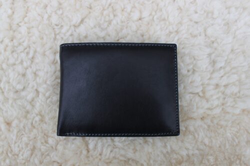 Men's Soft Leather Wallet with Stitching Detail