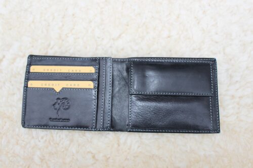 Men's Soft Leather Wallet with Stitching Detail - Image 3