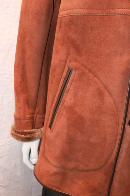 Men's Traditional Shearling Sheepskin Coat - Image 4