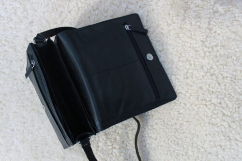Ladies Leather Handbag - Image 4
