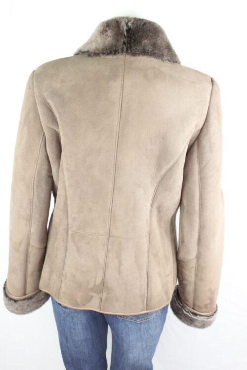 Ladies Button and Zip Sheepskin Coat - Image 3