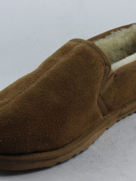 Men's Real Sheepskin Slippers with hard sole in Chestnut