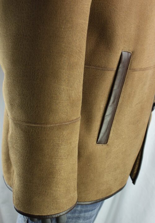 Men's Lightweight Fine Shearling Sheepskin Coat - Image 5